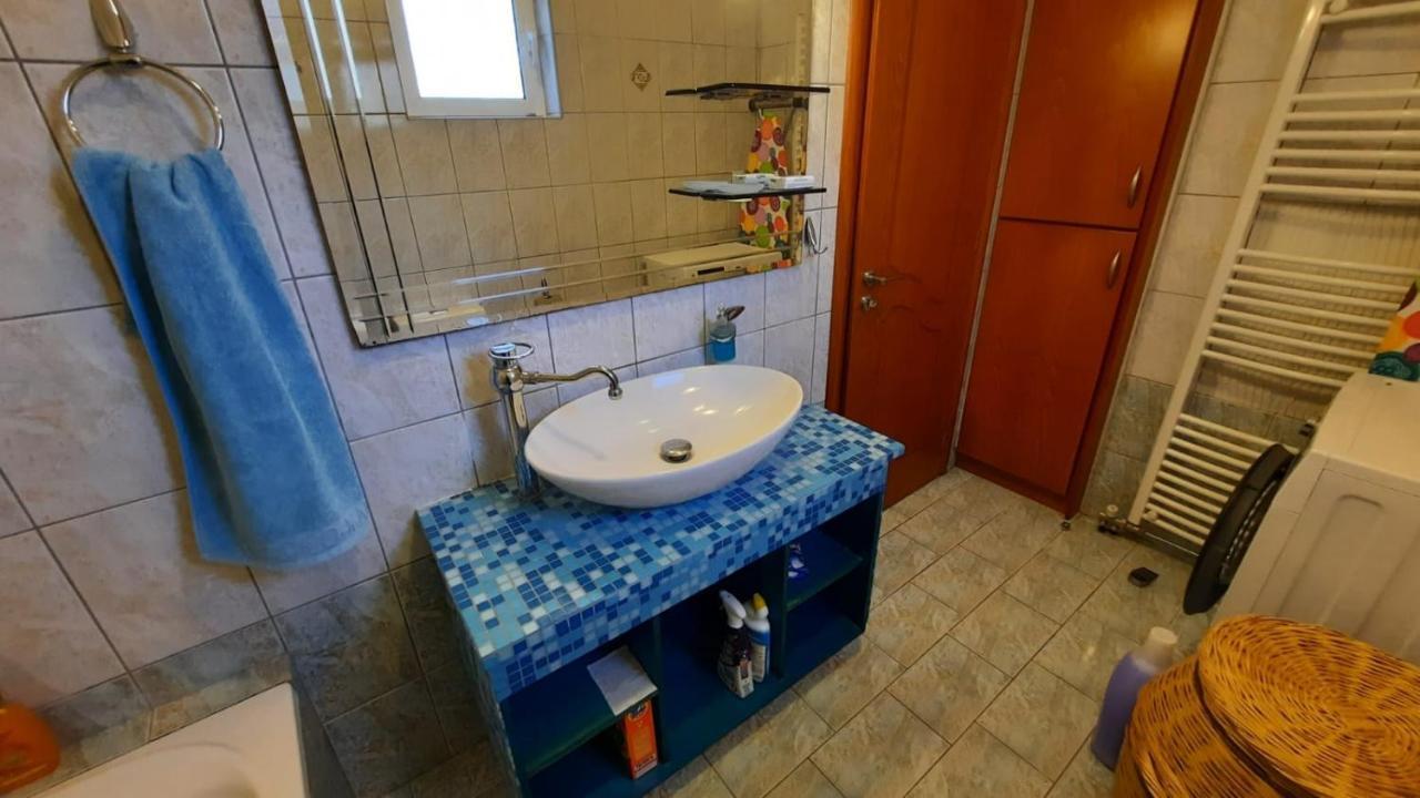 Ioannis - Room With Balcony Near Limnopula Gavrolimni Экстерьер фото