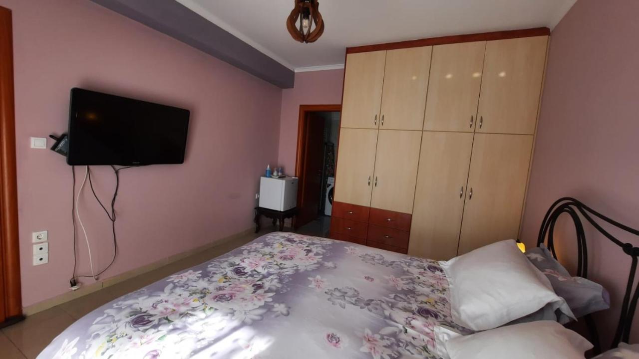 Ioannis - Room With Balcony Near Limnopula Gavrolimni Экстерьер фото