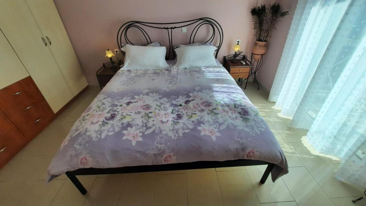 Ioannis - Room With Balcony Near Limnopula Gavrolimni Экстерьер фото